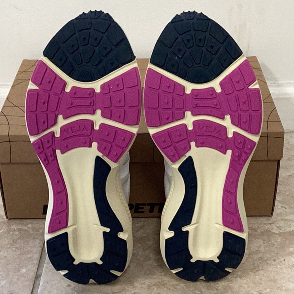 Women’s Veja Condor 3 Engineered-Mesh - Picture 4 of 4